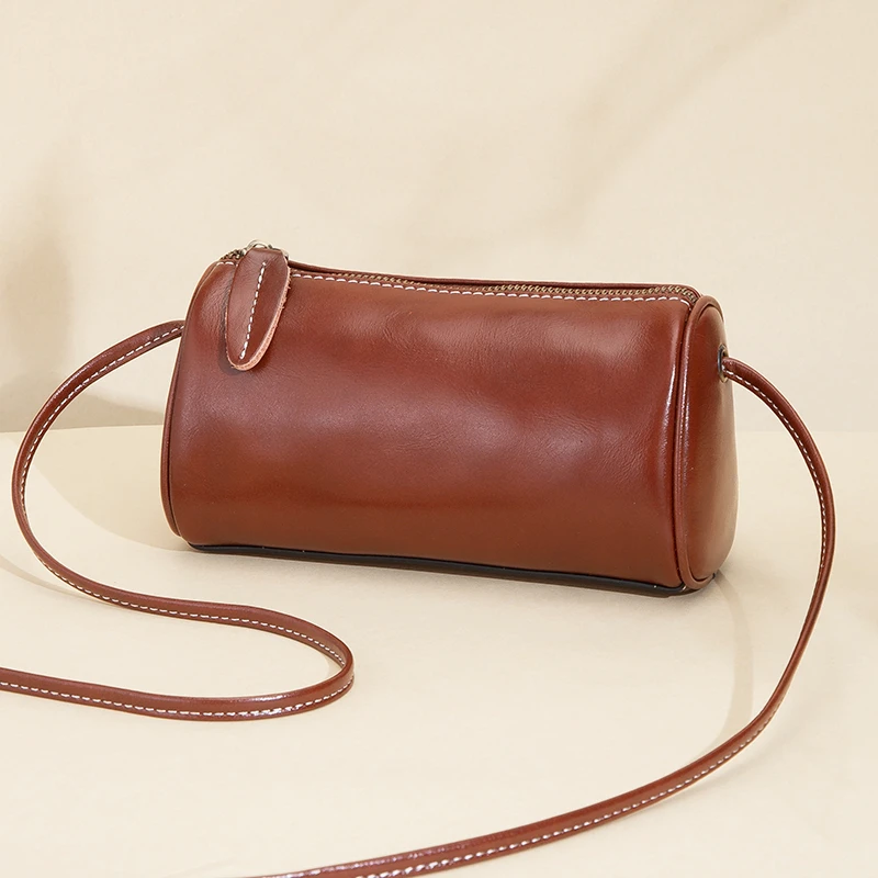 牛皮小包包2025新款真皮复古单肩包时尚百搭斜挎包休闲女士圆筒包