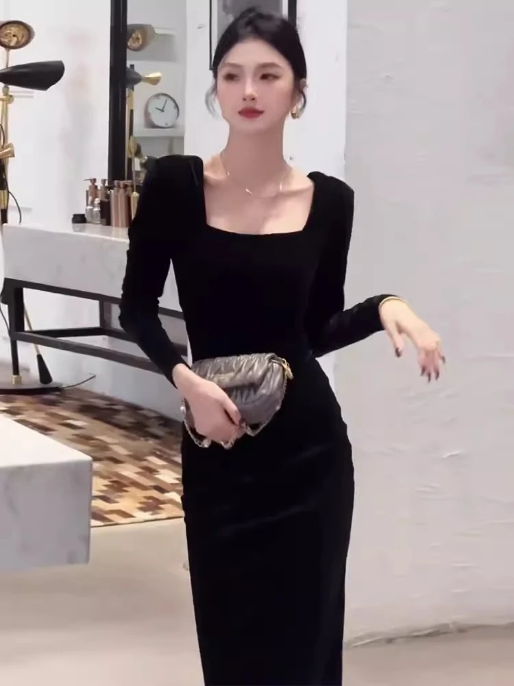 气质方领显瘦连衣裙秋季新款辣妹显身材长袖女神范开叉连衣裙女