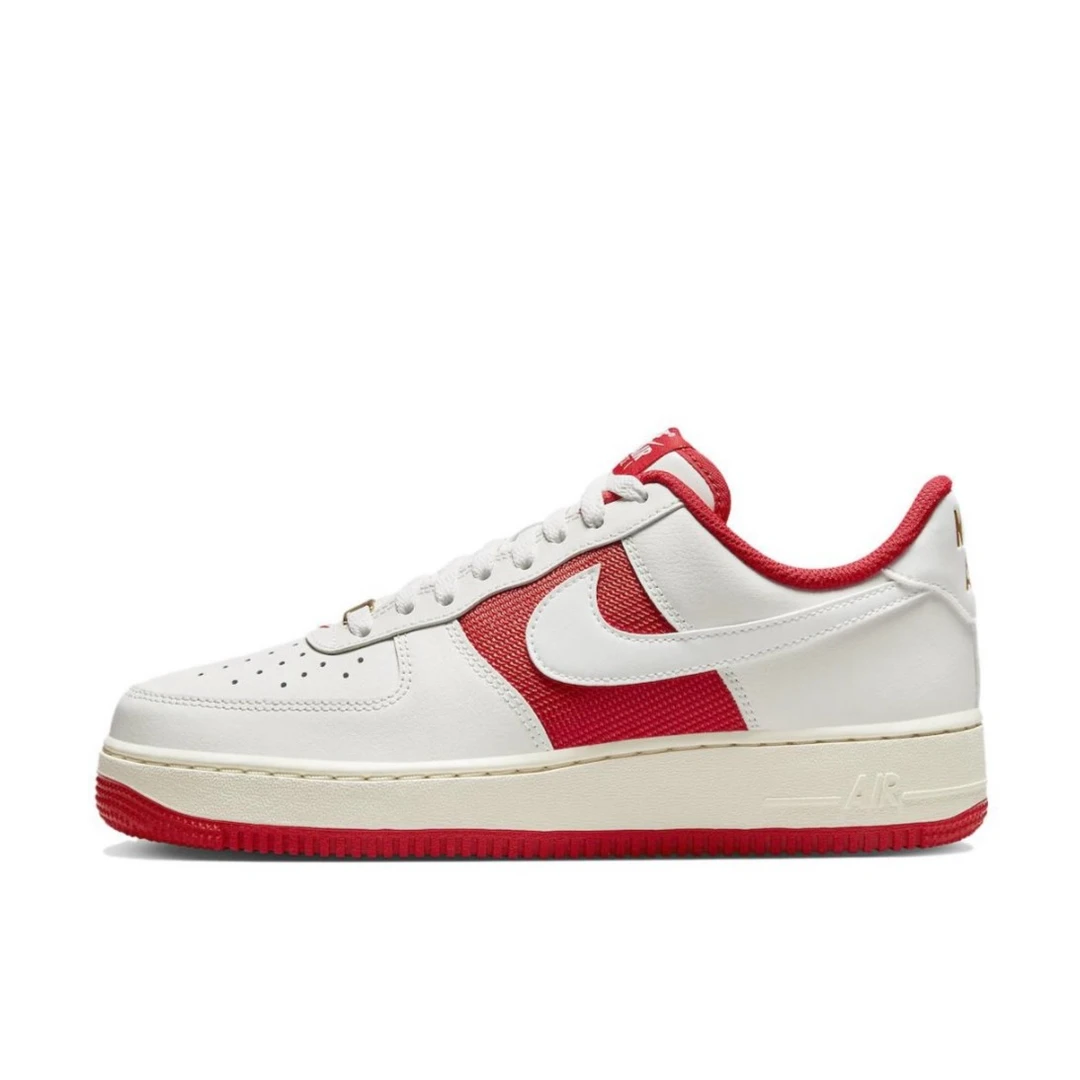 Nike/耐克AF1男款空军一号防滑耐磨透气低帮板鞋红白色FN7439-133