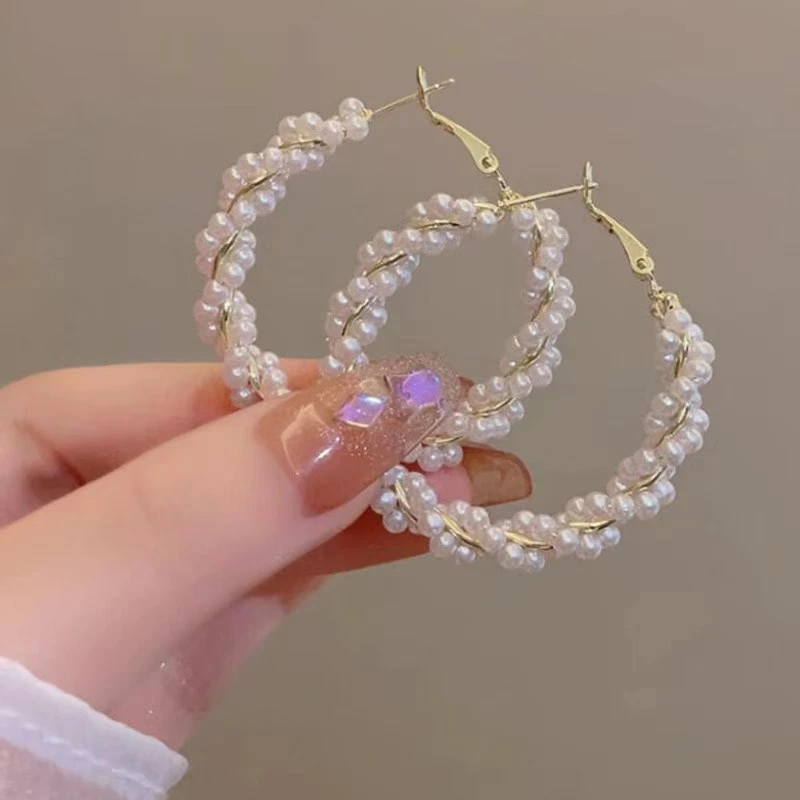 铜合金耳饰 缠绕耳圈女新款潮高级感耳饰时尚夸张个性大耳环N2165