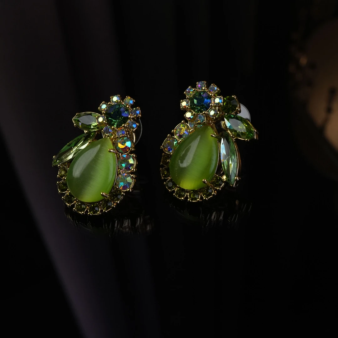 铜合金合成锆石耳饰 法式复古满钻镶嵌绿色书册款耳饰~9022