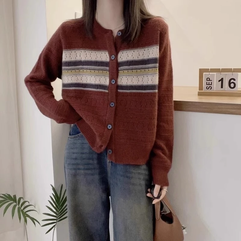 2025秋季新款撞色条纹针织开衫女大码胖妹妹气质显瘦镂空毛衣外套