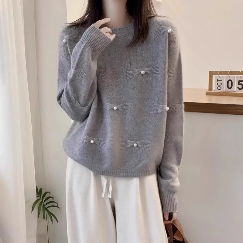 胖mm秋冬设计感蝴蝶结毛衣女大码遮肉显瘦洋气减龄打底长袖针织衫