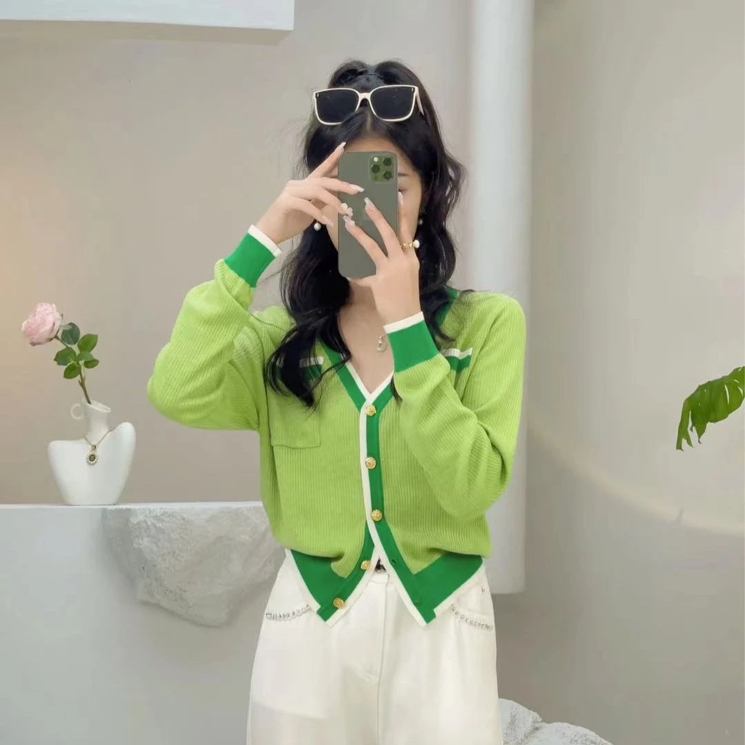 新小晴 B101-B170号 针织女装气质穿搭长袖针织衫  拍对应编号