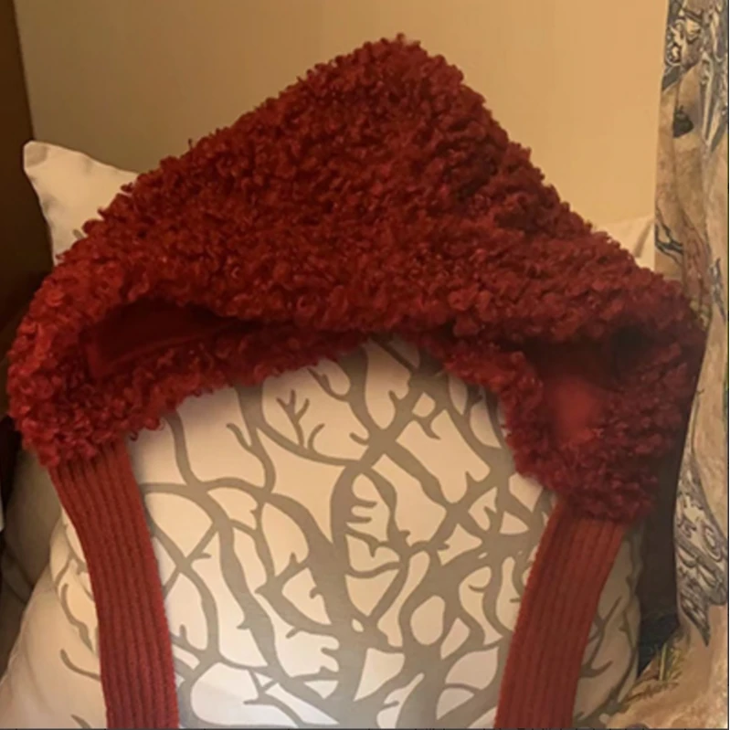 special【宠爱专属】【预售3/16】毛绒保暖帽子个性发饰 小红帽的奇遇