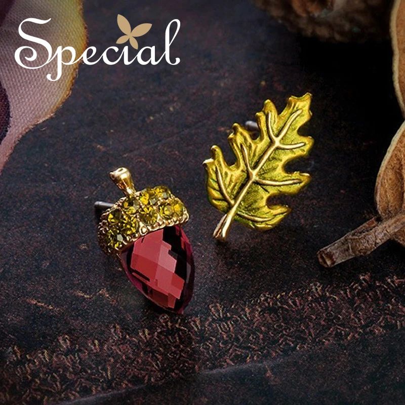 合金仿水晶耳饰 Special 轻奢小众精致气质耳钉耳夹追松果的仙子