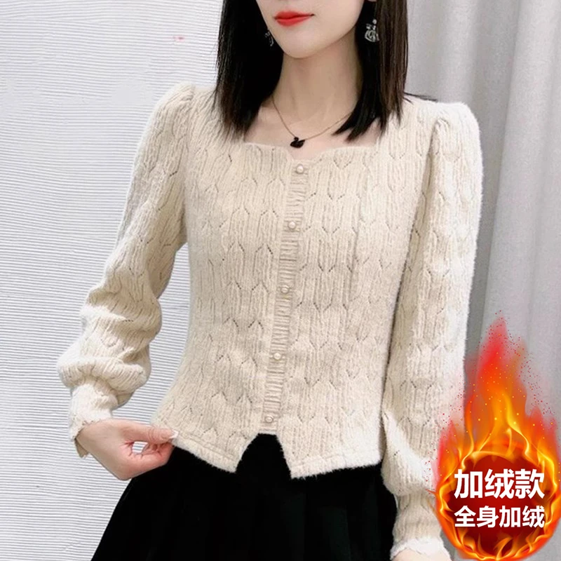 XUDUOMI/许多米方领秋冬小香风针织衫女新款设计感减龄百搭短上衣