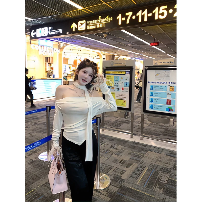 TUTU【一眼直角肩】春季 修身显瘦纯欲风挂脖飘带荡领长袖t恤#CT856