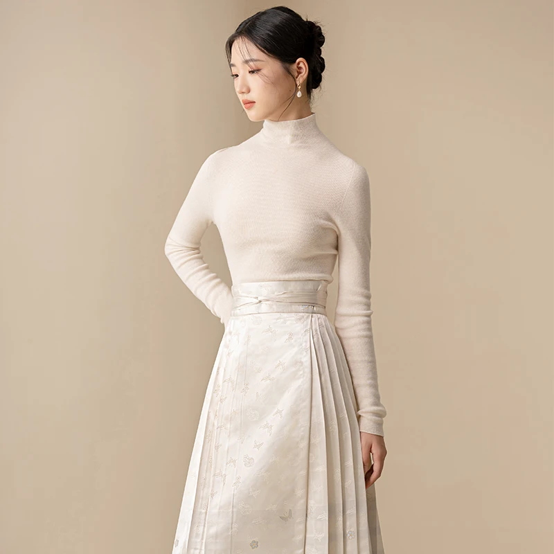 初蝉新中式针织衫女秋冬半高领国风修身内搭打底毛衣1140-N