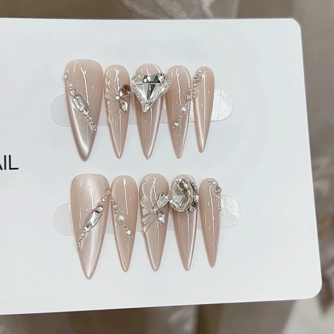 【蝴蝶翩翩】纯手工穿戴甲温柔透粉蝴蝶链条钻可拆卸方便