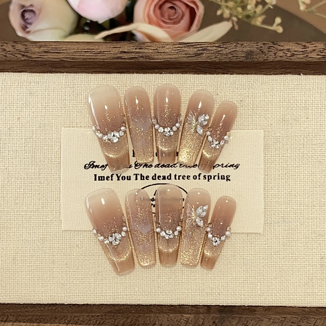 【枫糖】纯手工穿戴甲爆闪金色微笑猫眼珍珠小碎钻马眼蝴蝶可拆卸