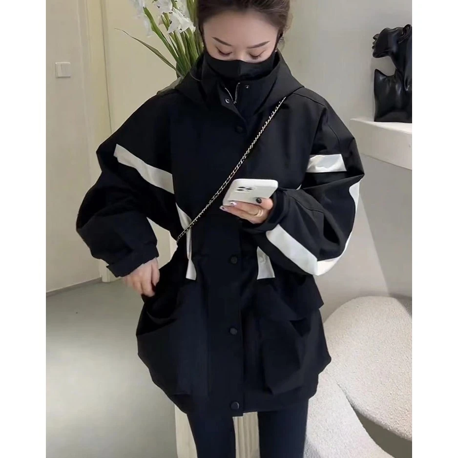 韩系设计感撞色夹棉冲锋衣外套女2023秋冬高级感黑色工装夹克外套