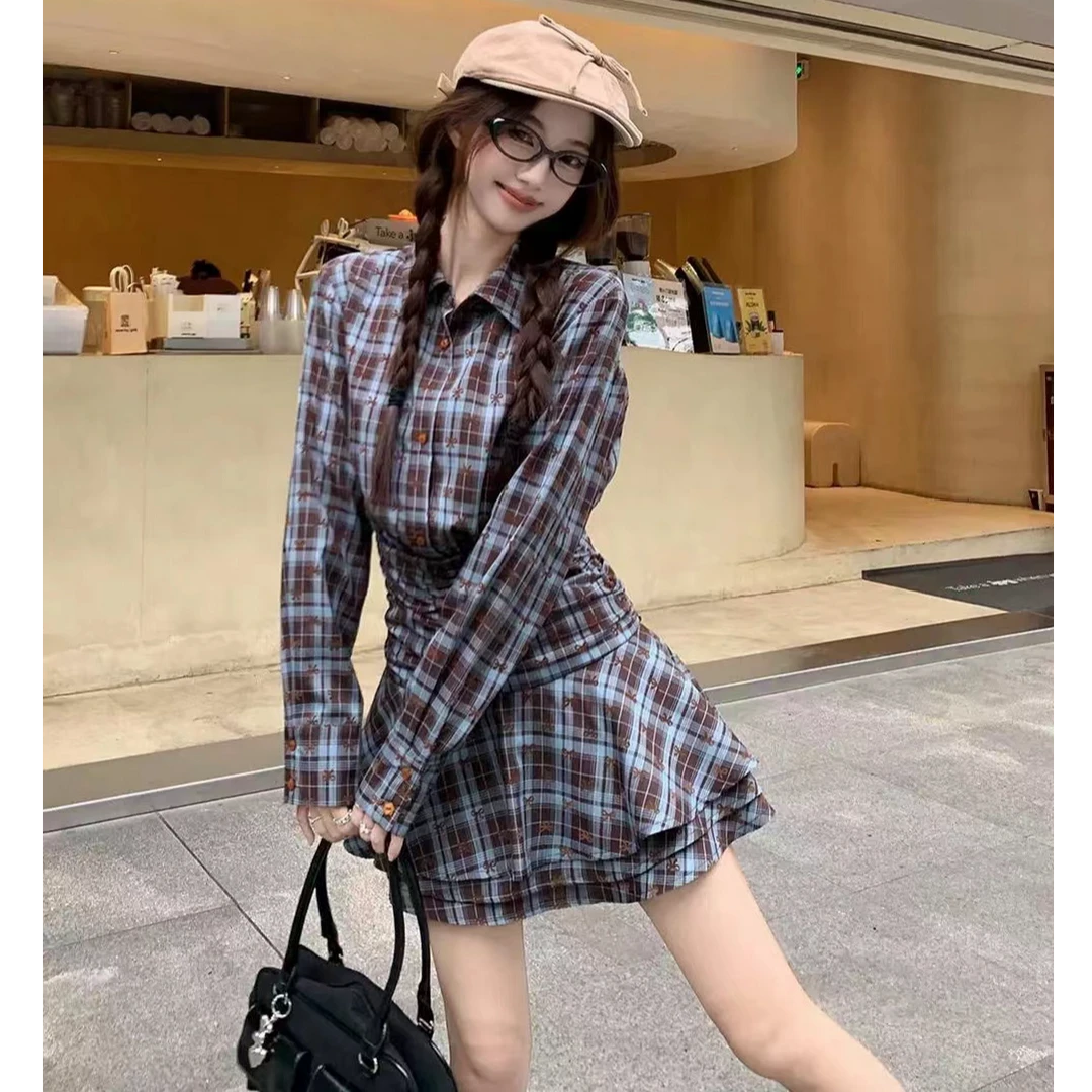 蝴蝶结格纹polo领长袖连衣裙女秋季新款甜辣风收腰显瘦短裙蛋糕裙