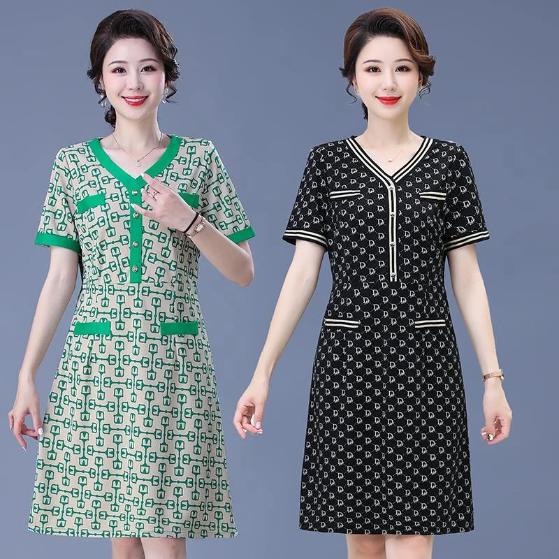 俞兆林新款中年妈妈时尚气质显年轻大码薄款纯色宽松连衣裙妈妈装