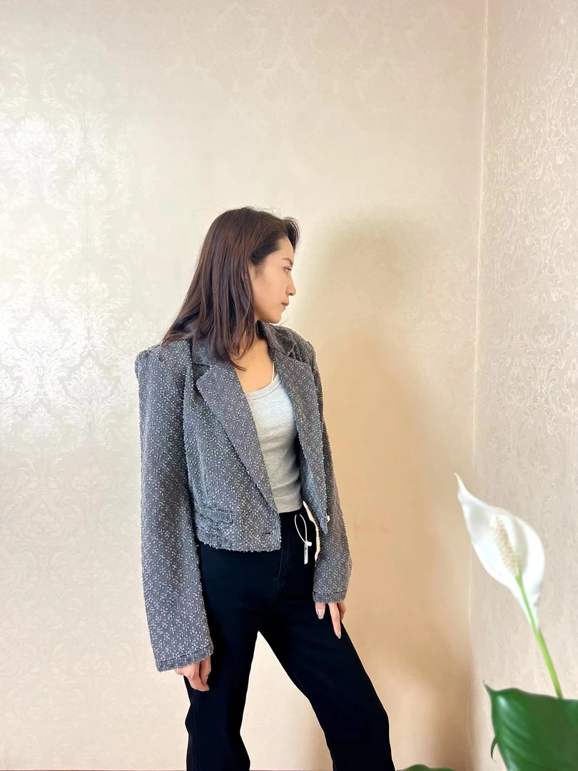 设计感提花直筒短外套女秋季气质百搭显瘦上衣小香风