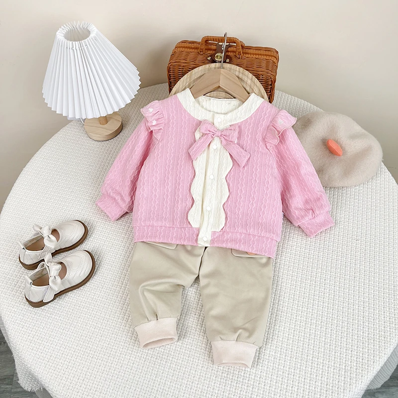 婴幼儿薄棉新款分体套装女宝宝潮款外出服新生儿洋气保暖居家棉服