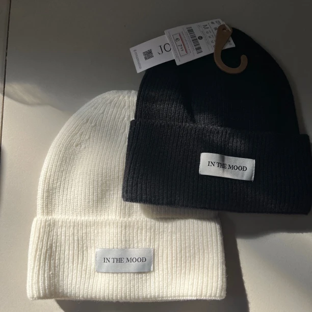 芃睿—秋冬季加厚保暖针织毛线帽男女通用骑车护耳帽