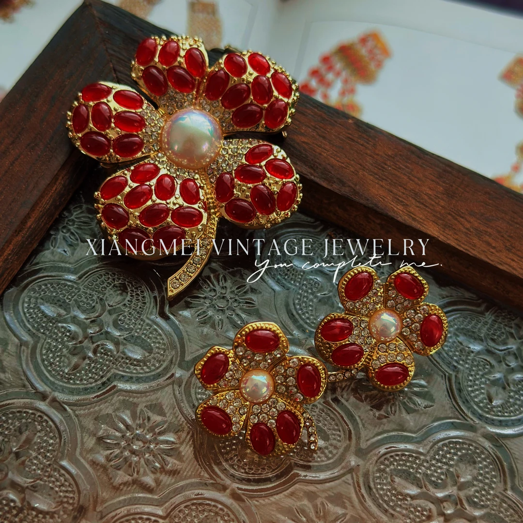 铜合金耳饰 5181221【三朵红花】中古风气质镶嵌款红花耳饰套装