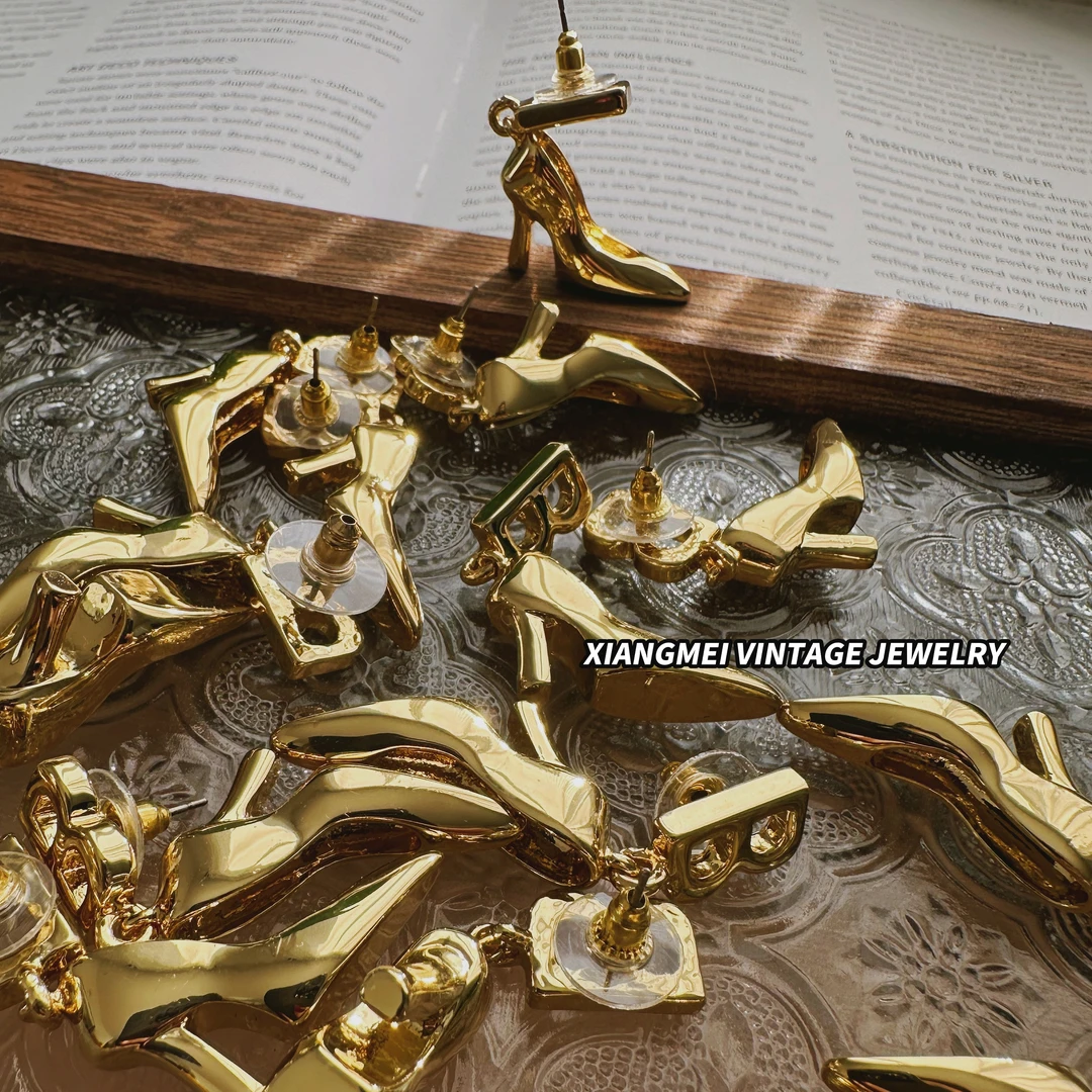 铜合金耳饰 518907【舞起来】中古风巴家百搭金色高跟鞋素金耳饰