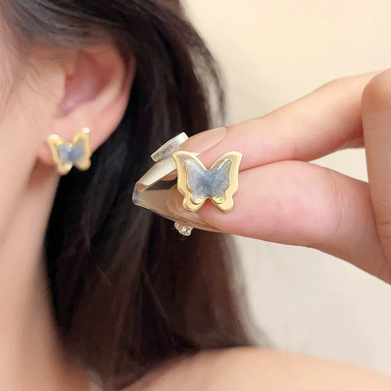 S925银针小巧金属质感蝴蝶耳钉7256
