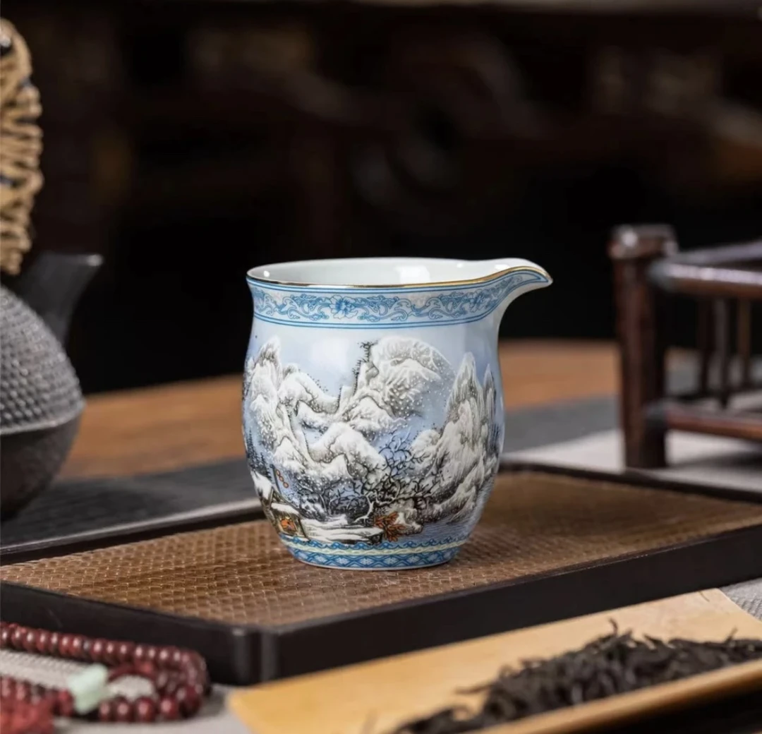 景德镇粉彩瑞雪兆丰年品茗公道杯陶瓷茶杯手工珐琅彩鎏银公道杯