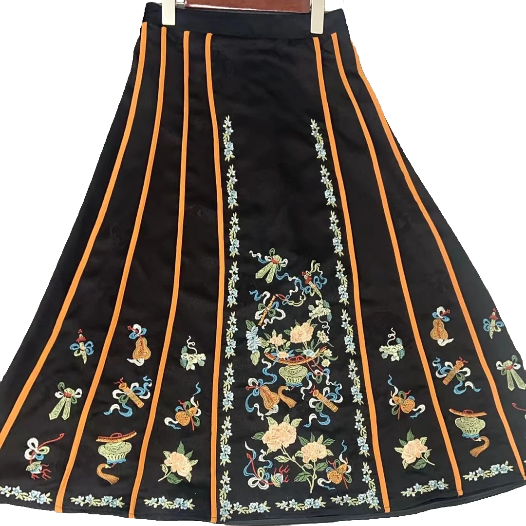 中国风马面裙复古绣花改良新中式半身裙仙气唐制夏季春夏古风传统