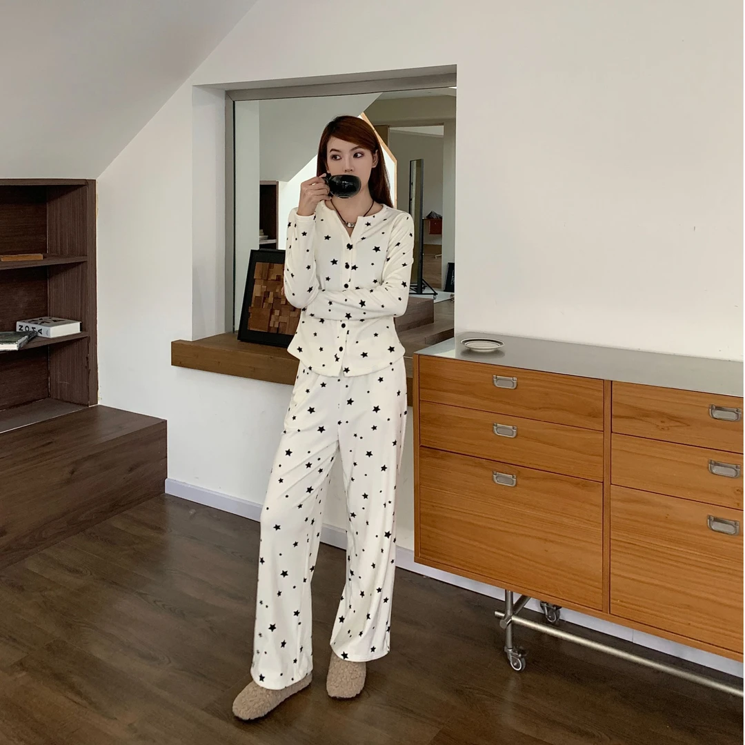 悦己【白色漫天繁星】秋冬小众设计时尚潮牌长袖可外穿家居服套装