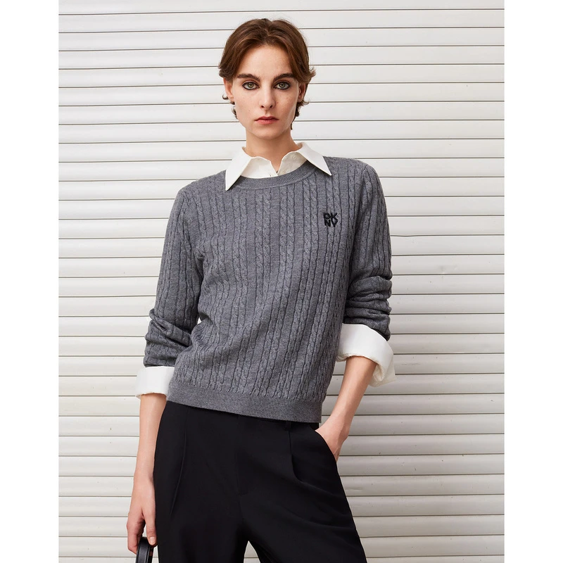 DKNY/唐可娜儿高级感LOGO刺绣麻花纹女士针织衫