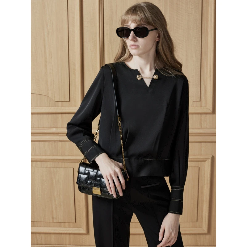 DKNY/唐可娜儿DKNY/唐可娜儿【新品】缎面金属链条扣刺绣女士衬衫