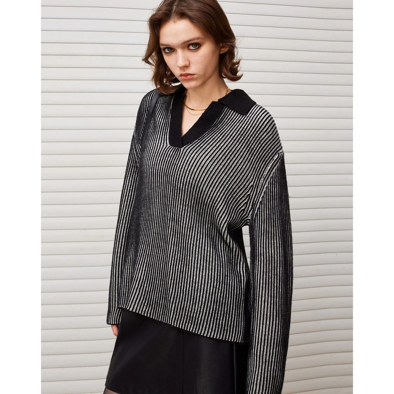 DKNY/唐可娜儿高级感翻领双色立体坑条针织衫新年战袍