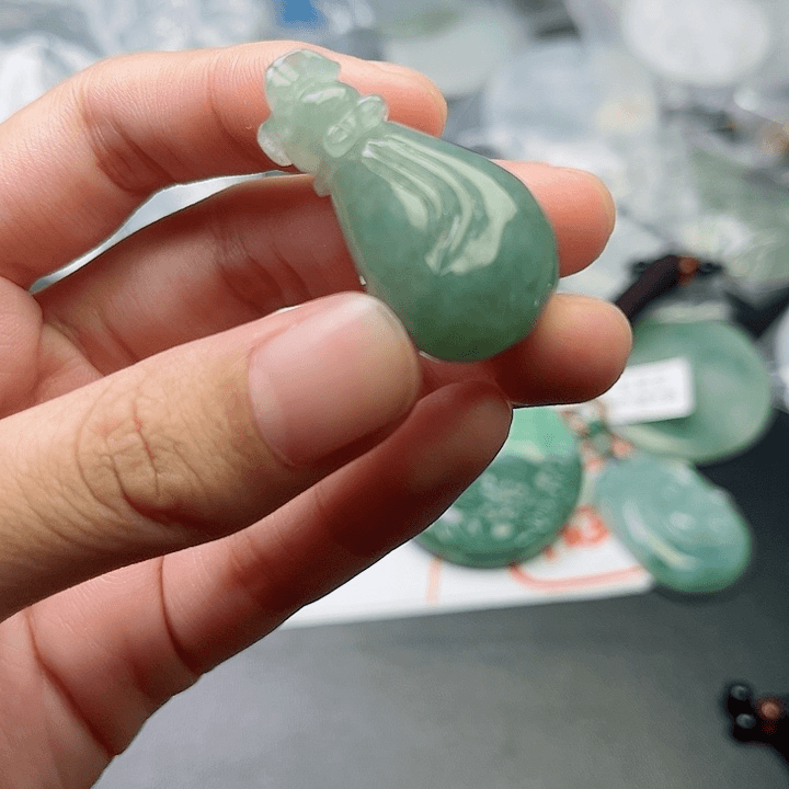 【闪购商品】翡翠颈饰未镶嵌翡翠
