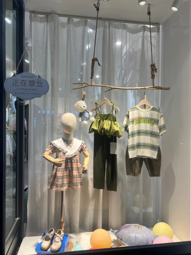 麦多多童品，童装套装