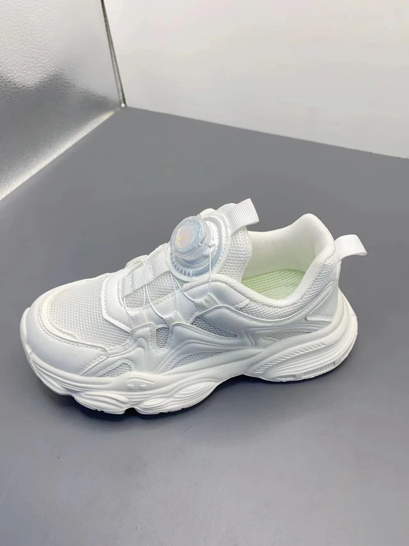 儿童运动鞋2024秋季新款男童跑步鞋网面中大童女童时尚百搭小白鞋