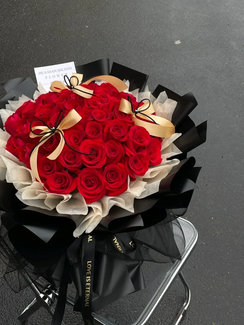 【此情不渝】送33朵红玫瑰女友爱人纪念日花束求婚告白同城花店鲜花外卖送花上门