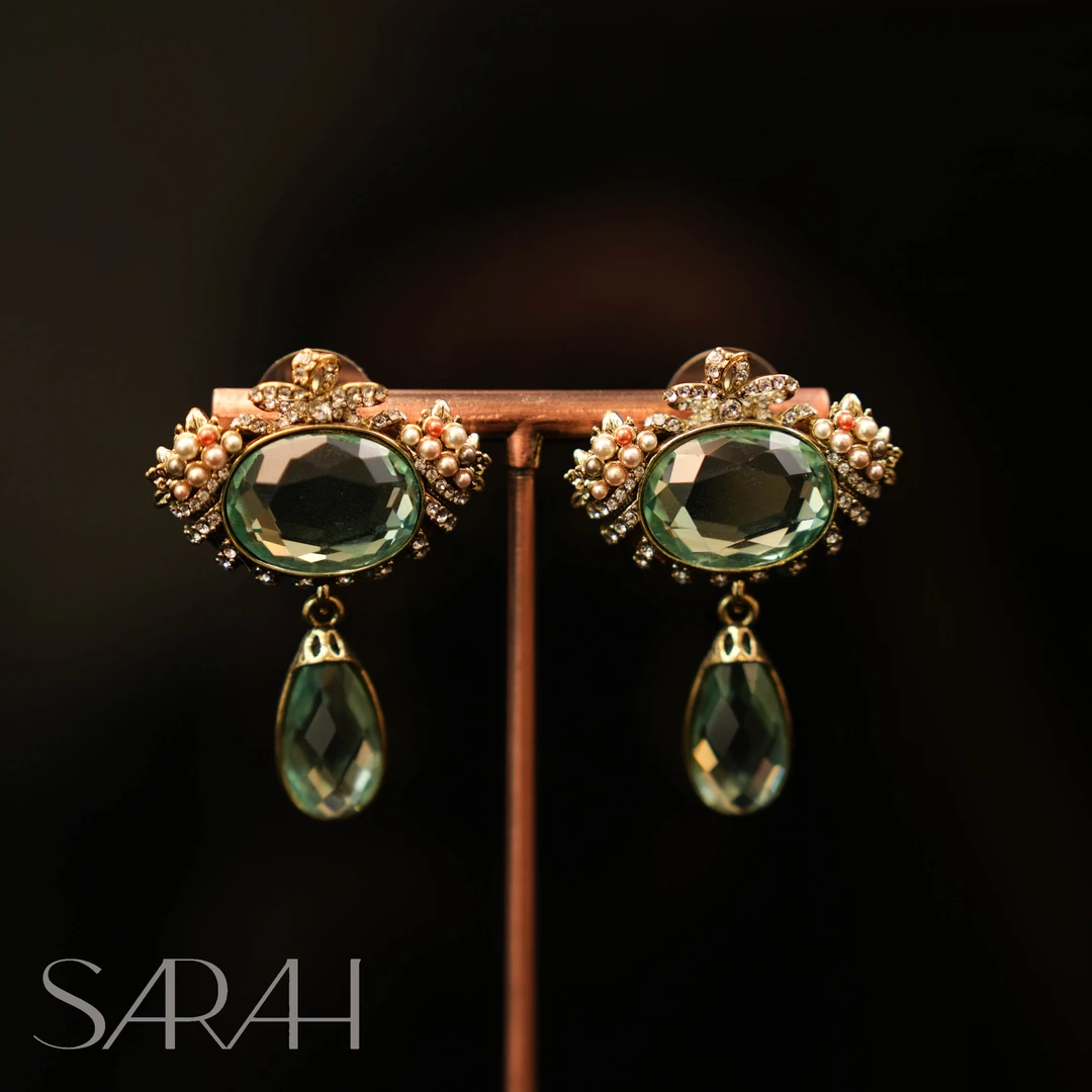 铜合金合成锆石耳饰 DearLisa.精工系列 轻奢高定满钻奢华 耳钉