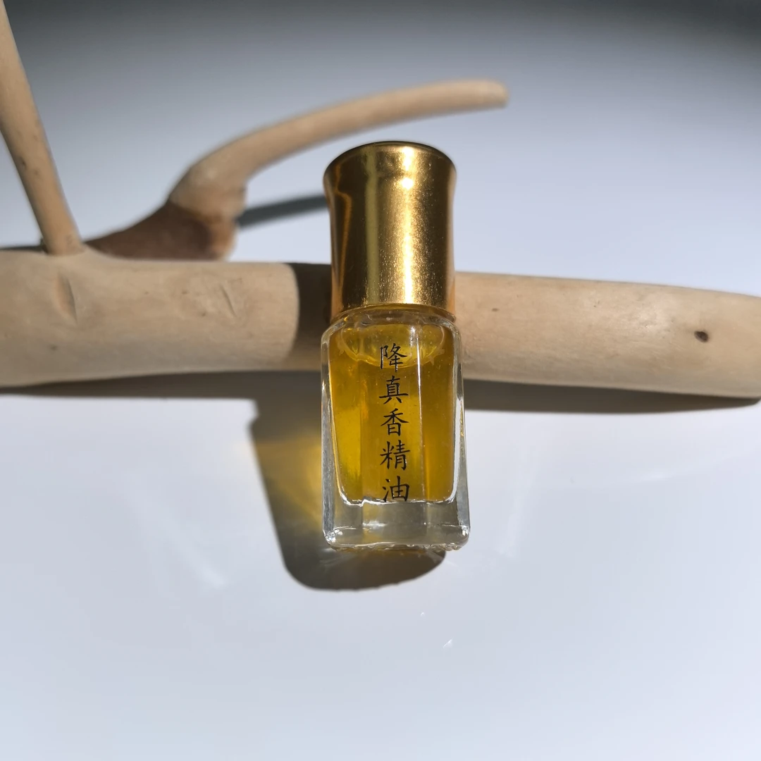 【九韵木语】降真香精油1瓶 JZX10612