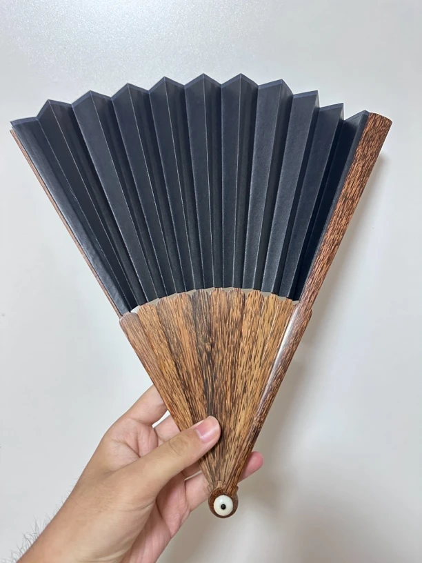 马贻中精致乾隆同款倒开建和尚头芝麻棕文玩折扇