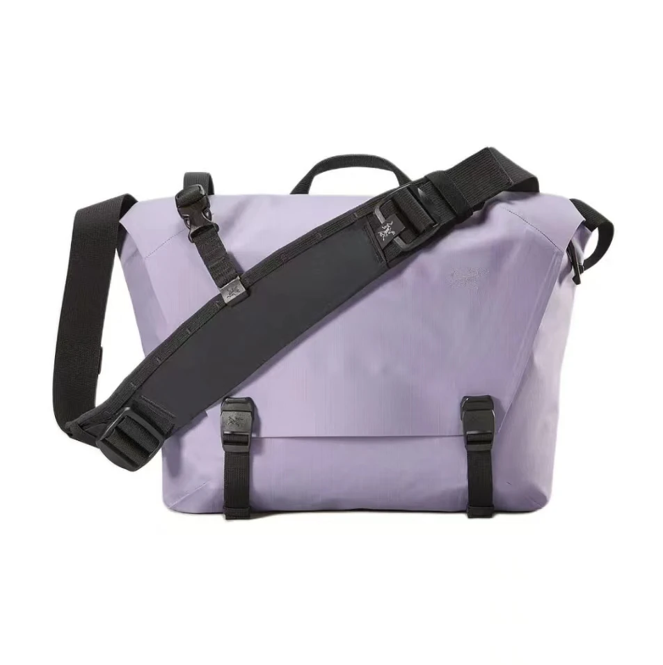 GRANVILLE 10L Courier 翻盖开合可调节 单肩斜挎包 男女同款