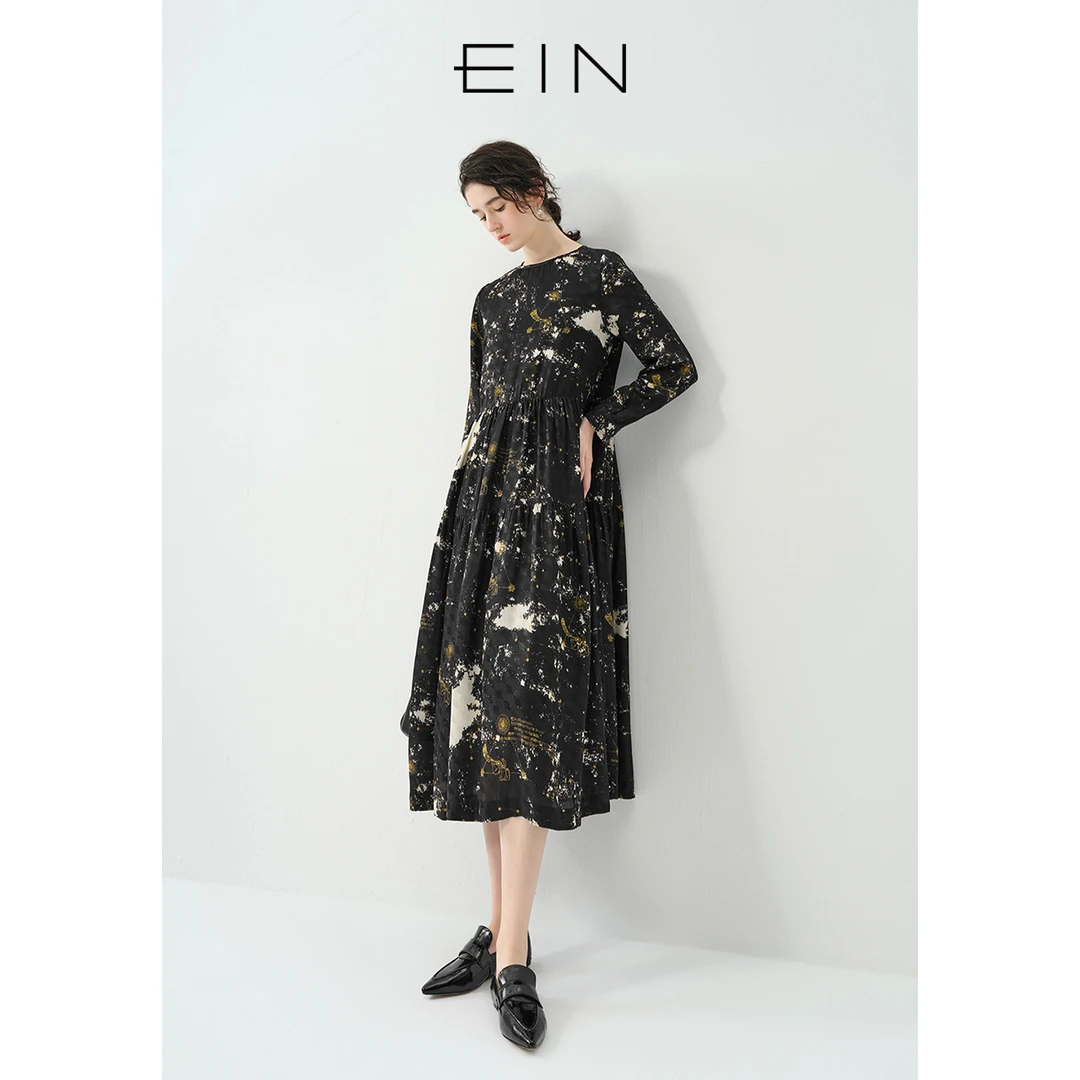 EIN/言春夏文艺复古气质做旧艺术感辰星起航印花长袖连衣裙女