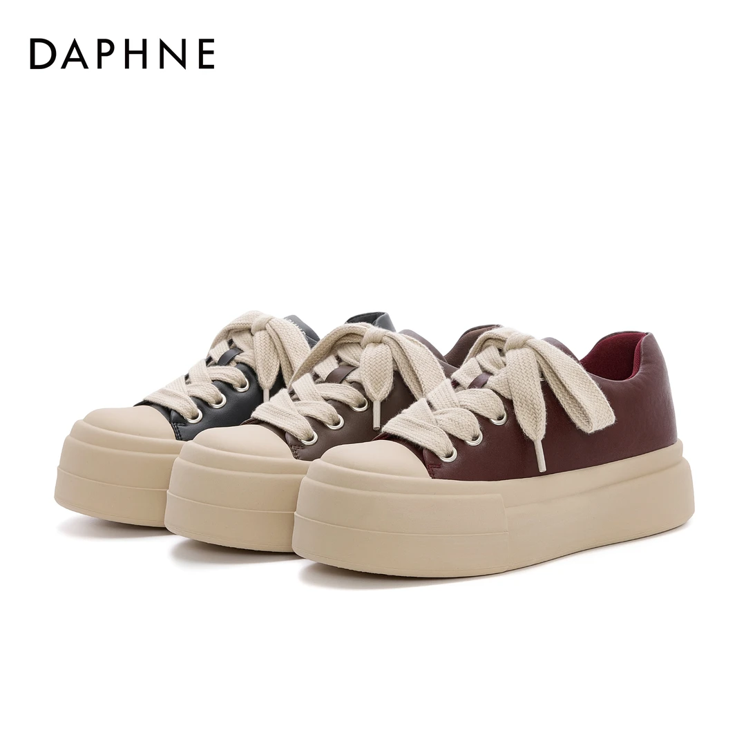 达芙妮秋冬爆款百搭休闲鞋女25新款小众韩版复古系带潮流运动板鞋