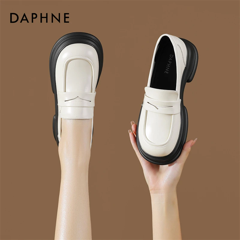 达芙妮白色时尚乐福鞋女2025新款秋增高鞋厚底软底秋冬小皮鞋单鞋