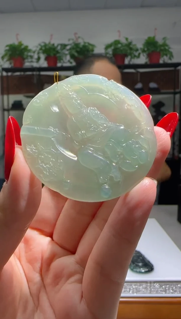 【闪购商品】翡翠颈饰未镶嵌天然翡翠A货吊坠