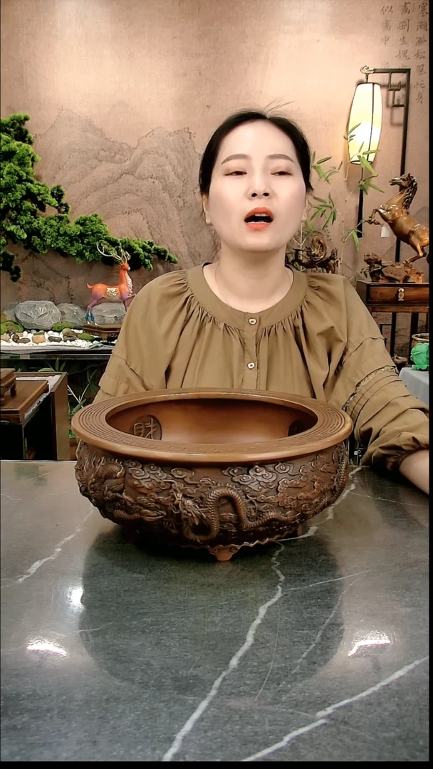 【闪购商品】书法凡*。紫铜 云龙纹聚宝盆