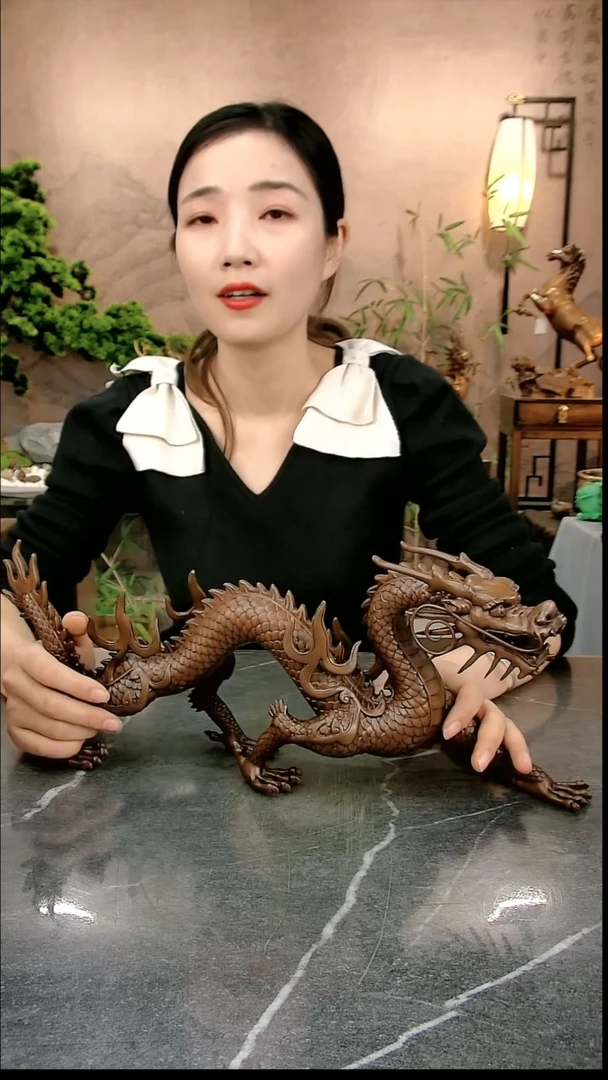 【闪购商品】书法藏紫铜 蛟龙