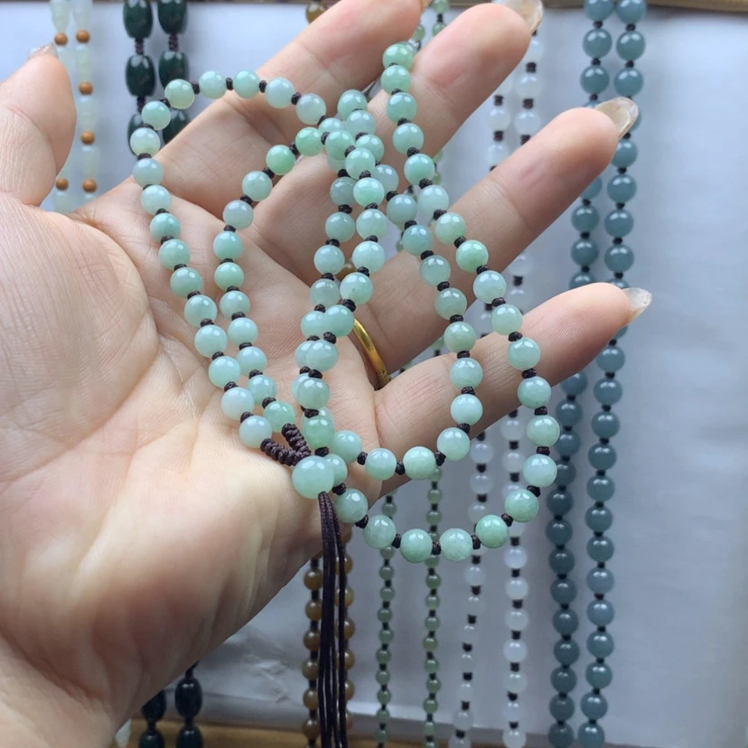 【闪购商品】翡翠颈饰未镶嵌┢**○