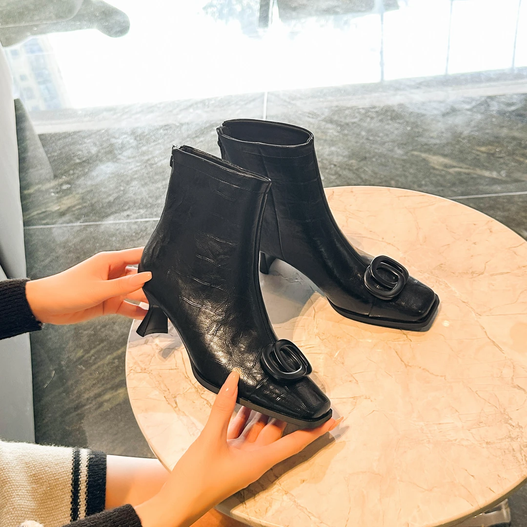 H9822【意大利】手工女鞋格纹胎牛皮方头短靴