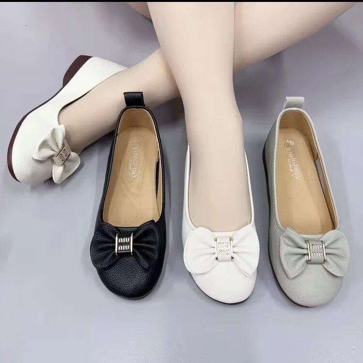 气质四季单鞋平底休闲妈妈鞋园头中老年时尚女鞋
