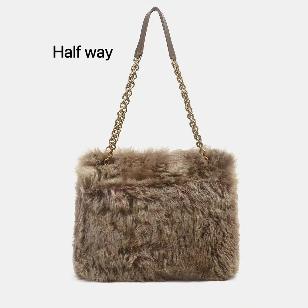 董董【Halfway】小众设计百搭时髦羊皮毛毛链条单肩大包女