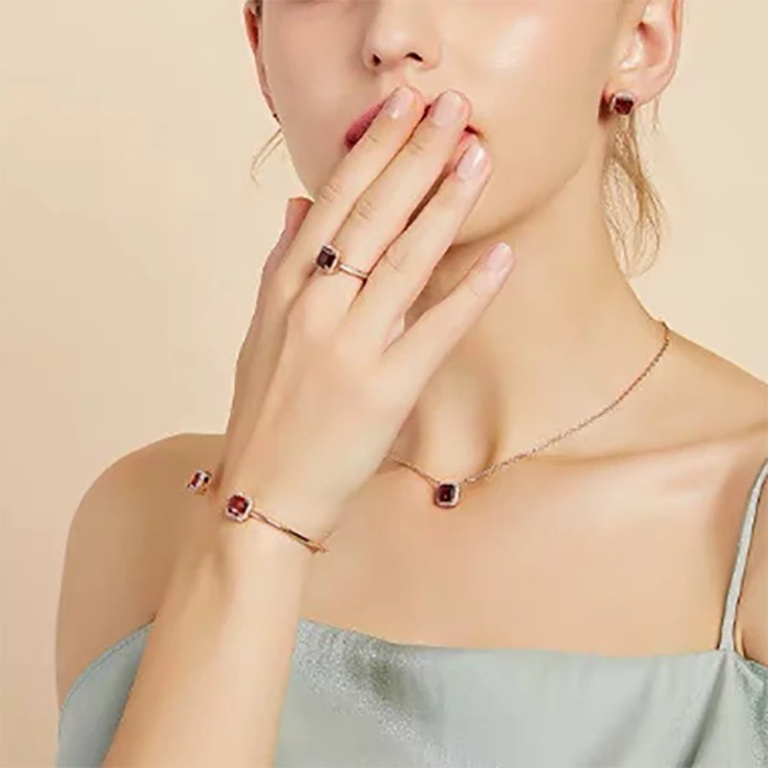 铜合金仿水晶戒指 AB1016/1017/1024/1025 Mucha 公主方切割戒指