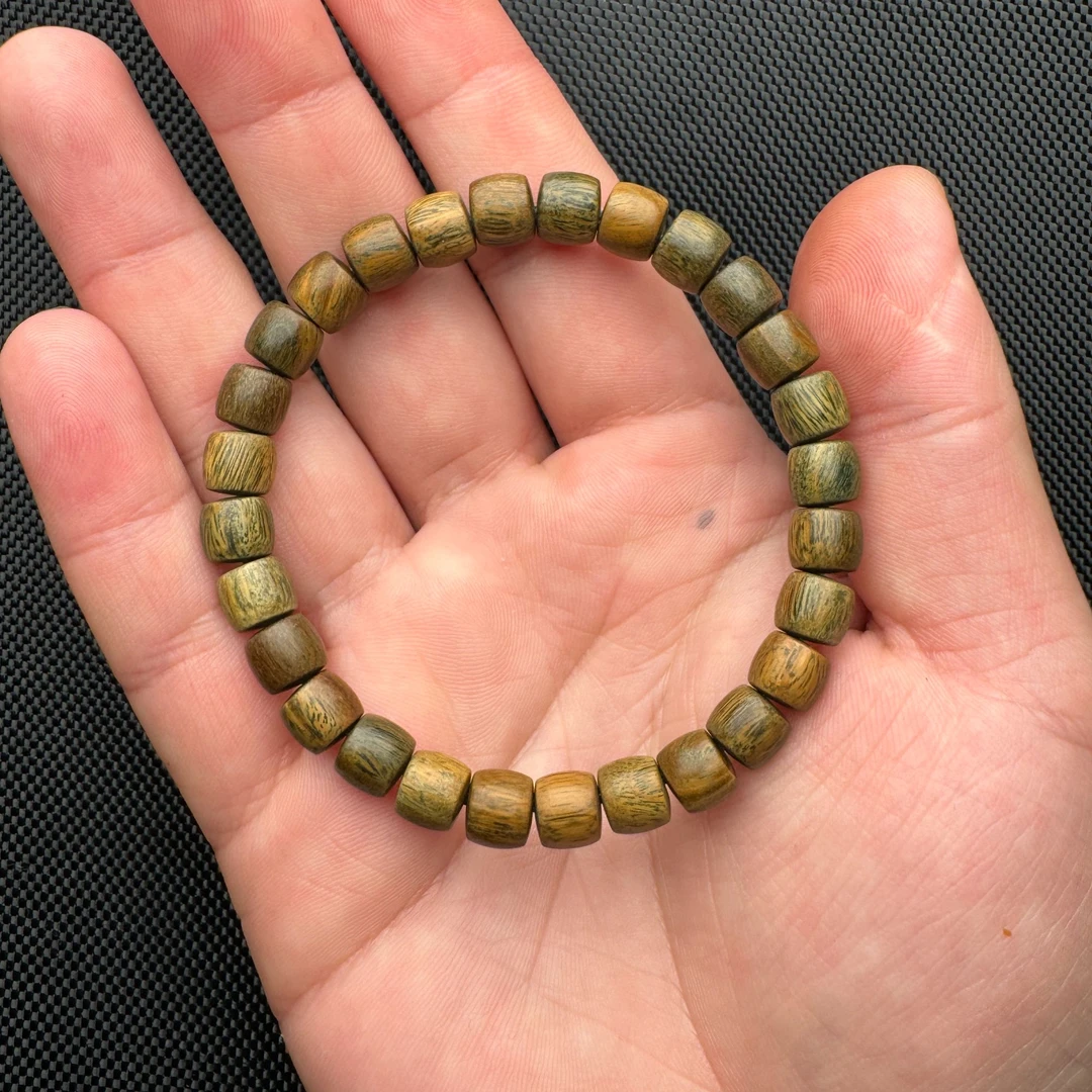 绿檀手串7*8mm直切精工 阿根廷檀香木 木质香手串话梅香